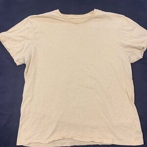 banana republic fitted crew neck tshirt